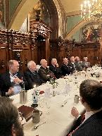 Mitgliederversammlung im Kaiserzimmer des Bremer Ratskellers begleitet von einem Abendessen und einem Vortrag 5
